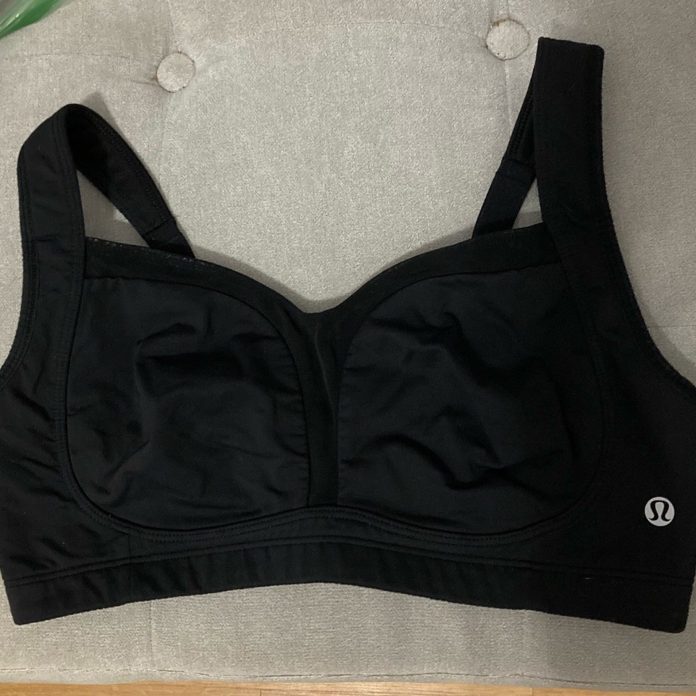 Lululemon bra